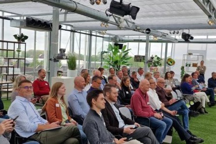 Start traject ontwikkeling verantwoorde kokos Start traject ontwikkeling verantwoorde kokos