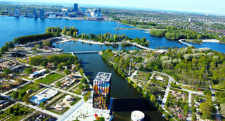 Kleurrijke zomer voor Floriade